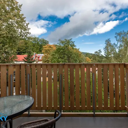 Apartment Bluesky - Nad Lomnica15 - Centrum Karpacza, Blisko Deptaka Karpacz