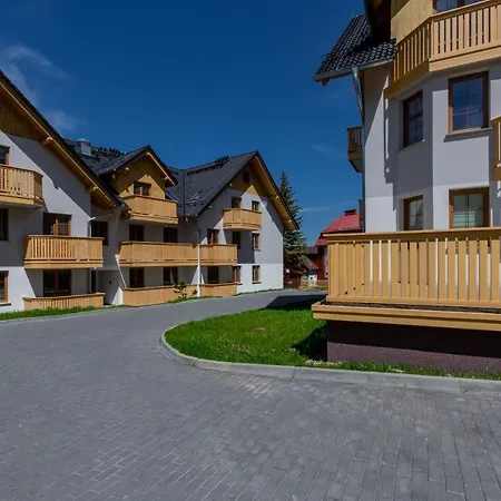 Apartamenty Bluesky - Scisle Centrum Karpacza, Blisko Deptaka, Spokojna Okolica, Balkon * Karpacz